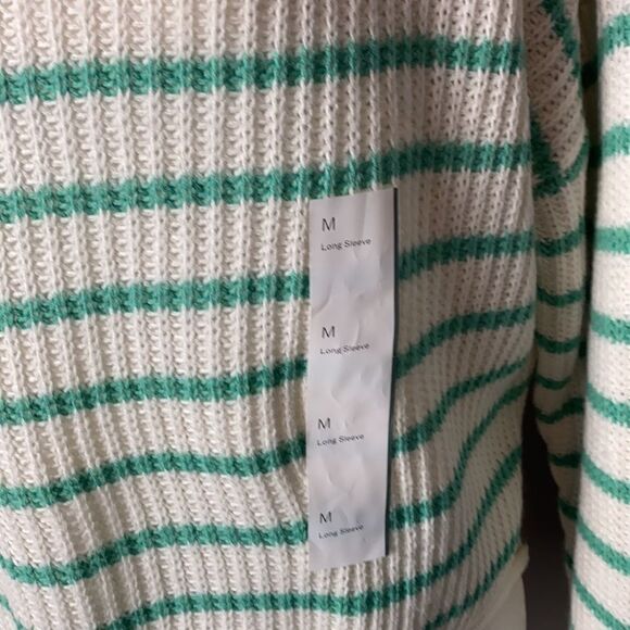 Wild fable Crop sweater - Picture 3 of 7